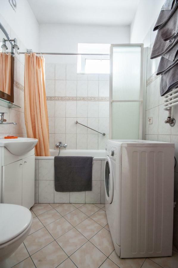 Apartment Bugaj ワルシャワ エクステリア 写真