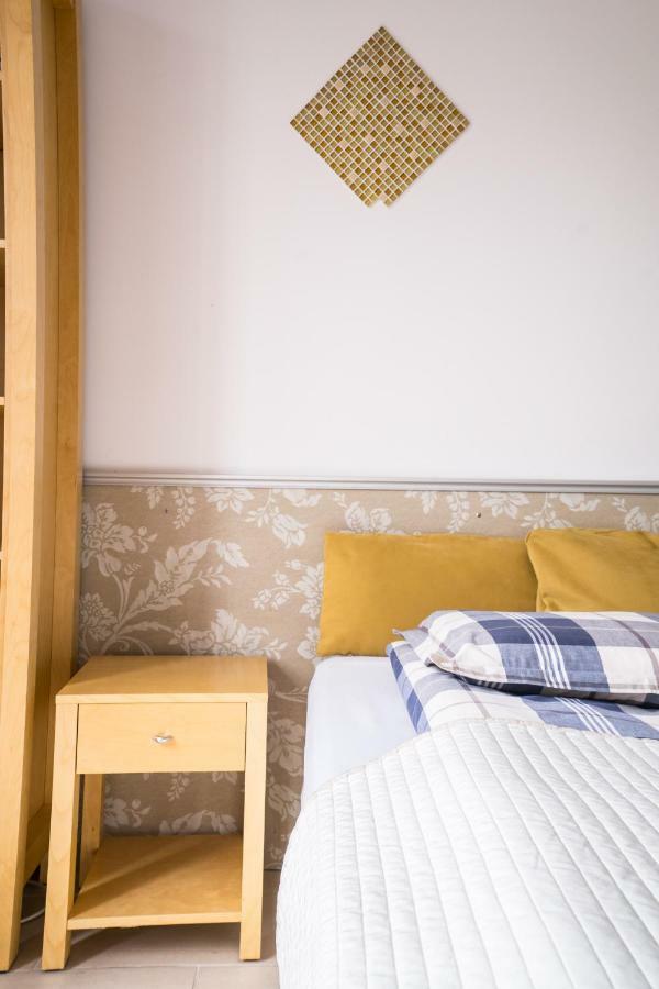Apartment Bugaj ワルシャワ エクステリア 写真
